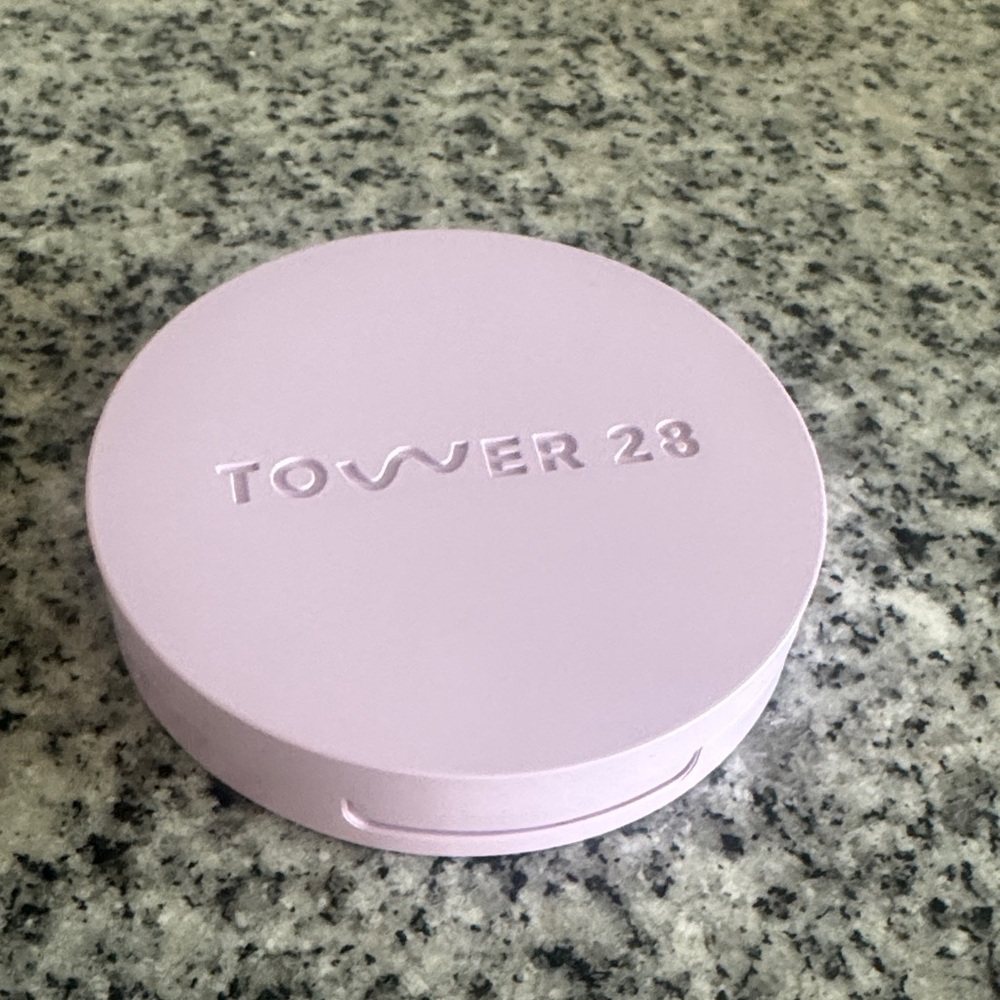 Tower 28 Hermosa Honey Compact